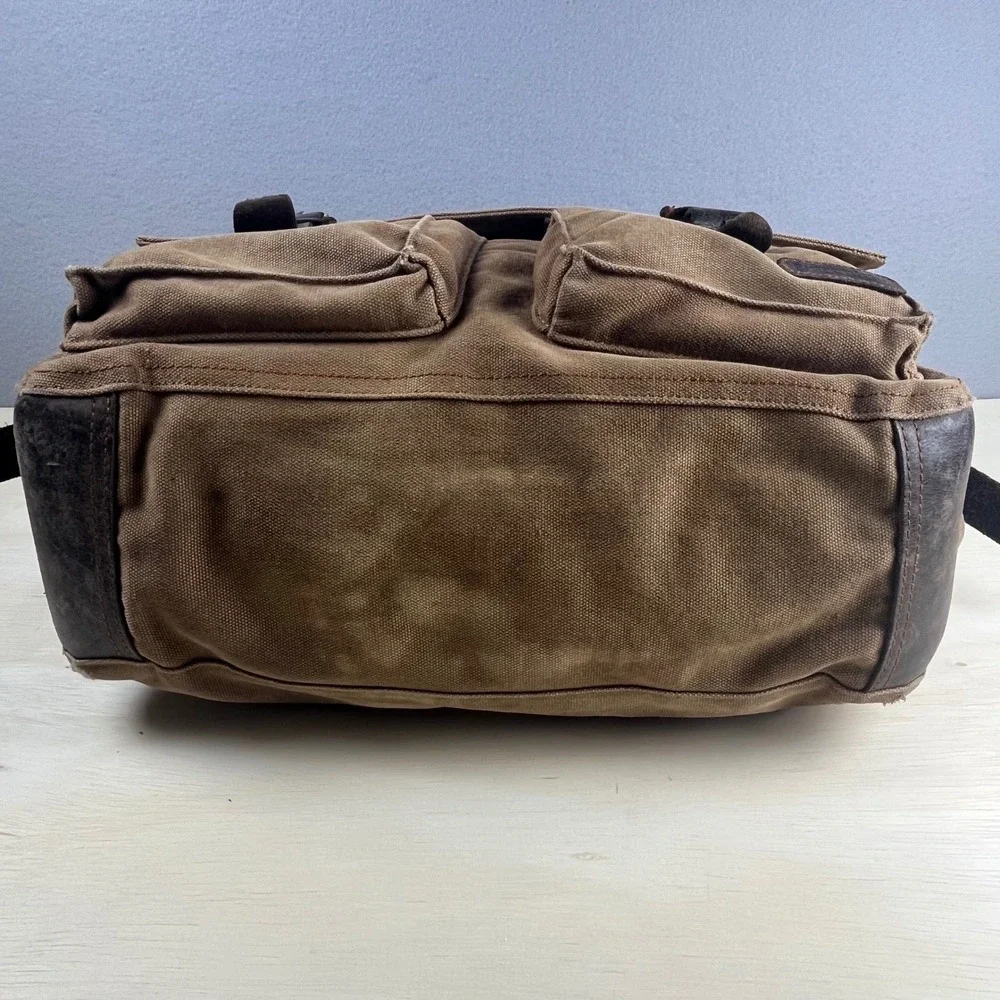Berchirly canvas messenger